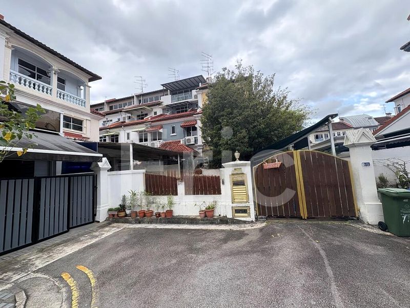 5 Bed Corner Terrace (Landed) for Sale in  Loyang Villas - Image 19